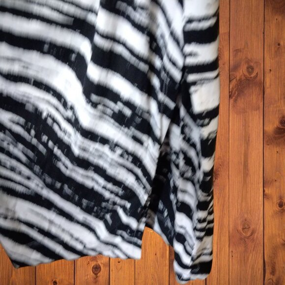 Soft Surroundings Women's 2X Faux Wrap Ruched Short Sleeve Zebra Print Dress - Picture 5 of 8
